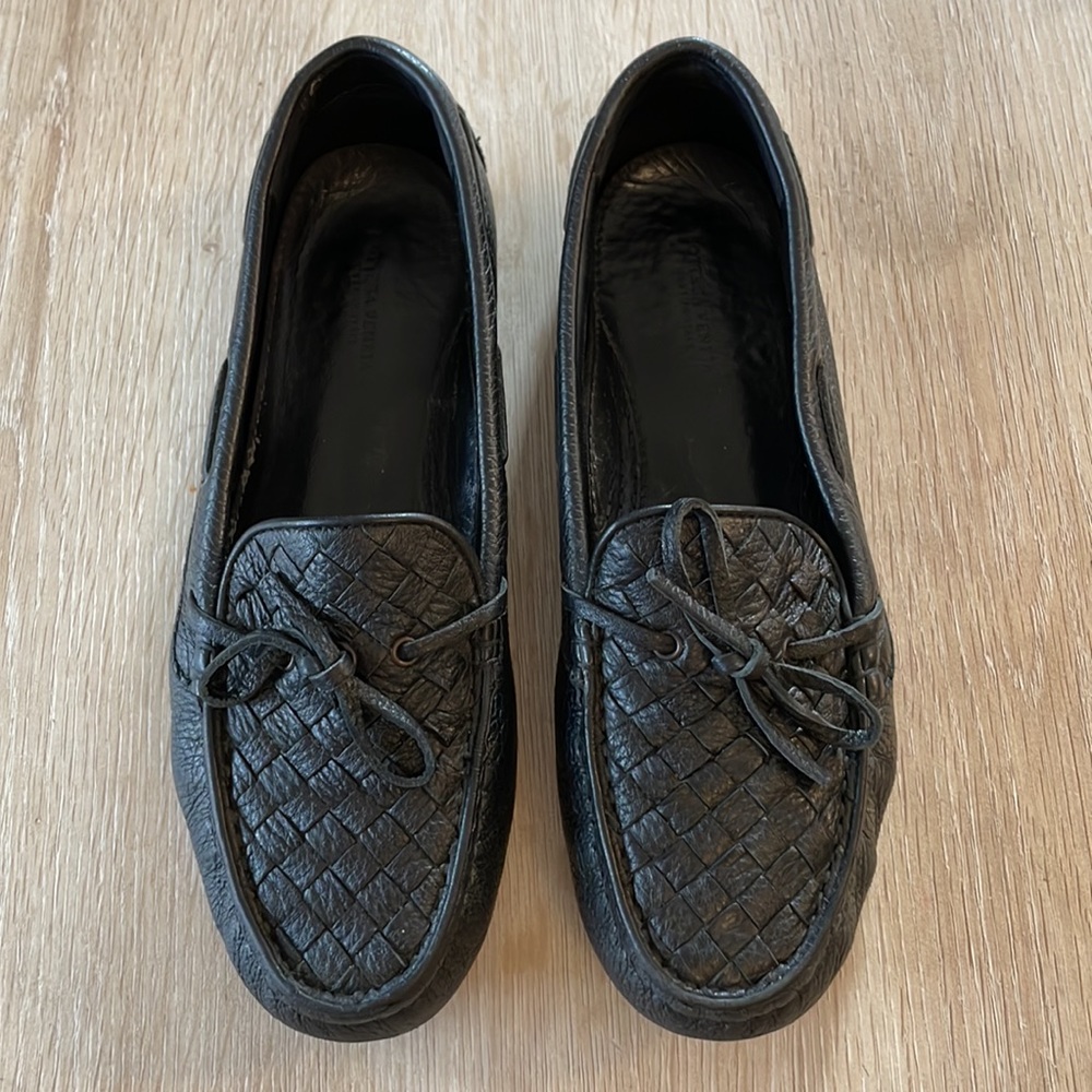 Bottega Veneta Intrecciato Black Leather Loafers - 38 - Picture 2 of 10